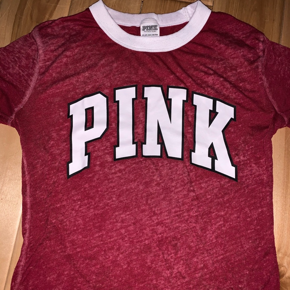 VS PINK T-shirt